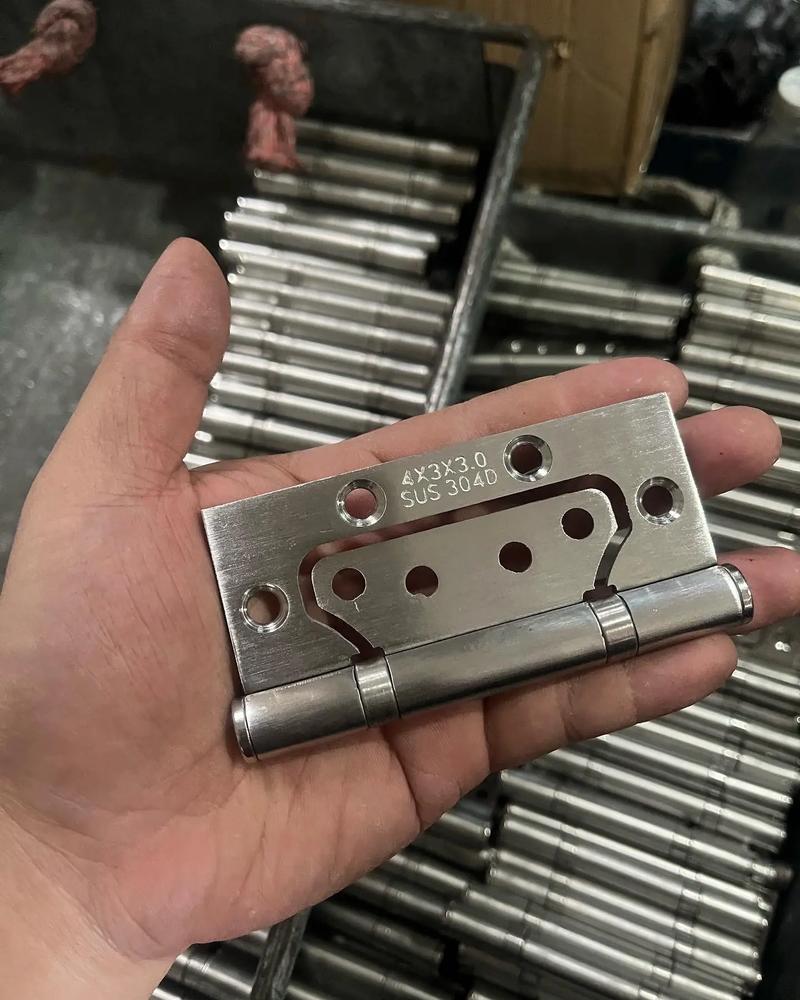 不銹鋼合頁 家裝必備的精工品質(zhì)之選